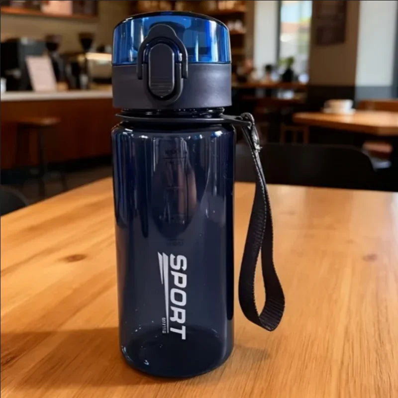 Leakproof Sports Water Bottle BPA Free Portable Gym Drinking Cup 560ml