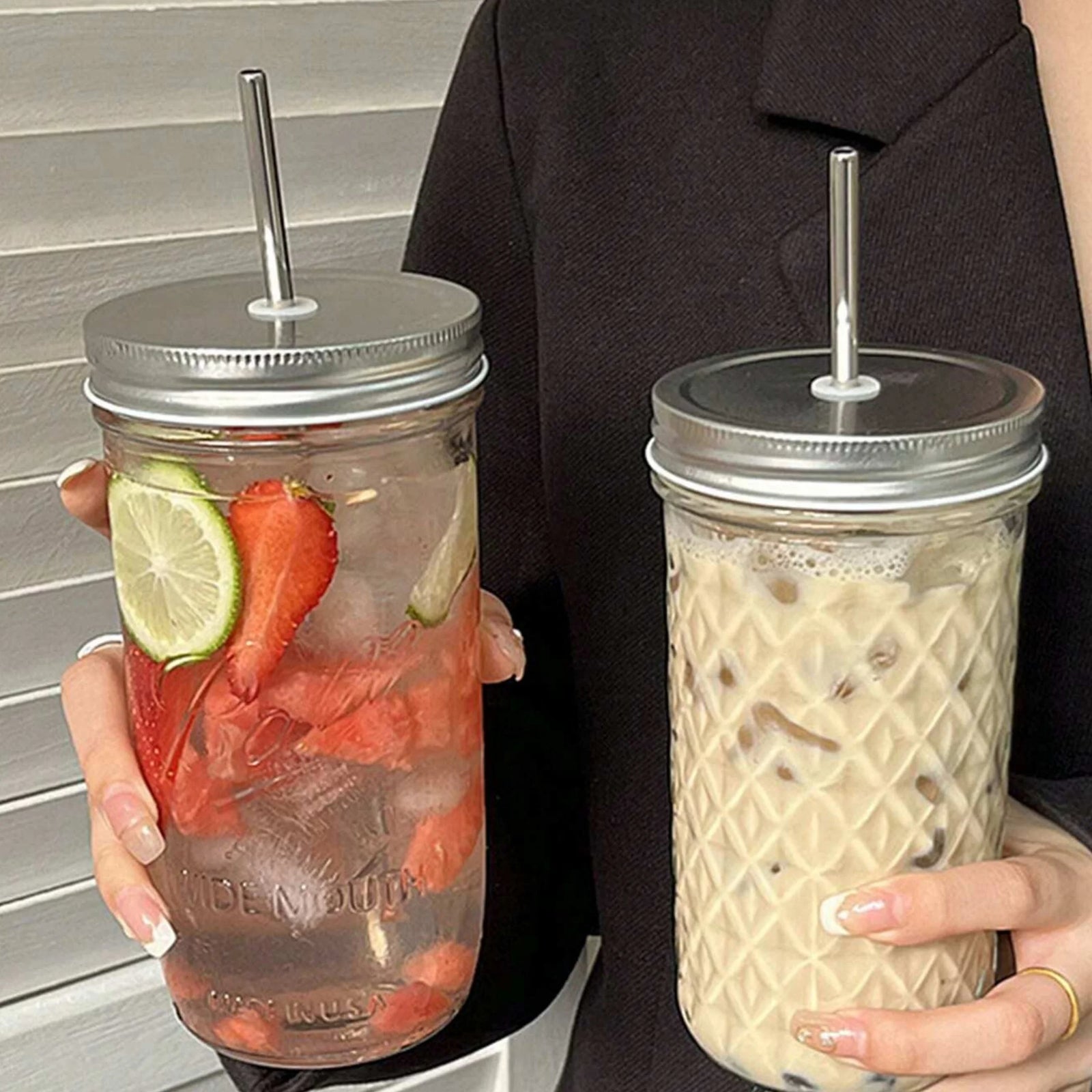 650ml Glass Coffee Cup with Straw and Lid Transparent Iced Drink Mug