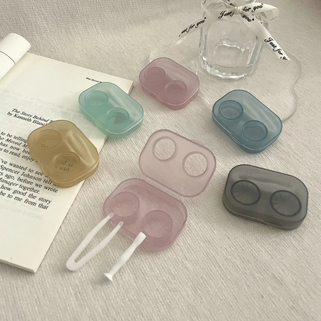 Portable Contact Lens Case Set Travel Storage Box with Tweezer Tool