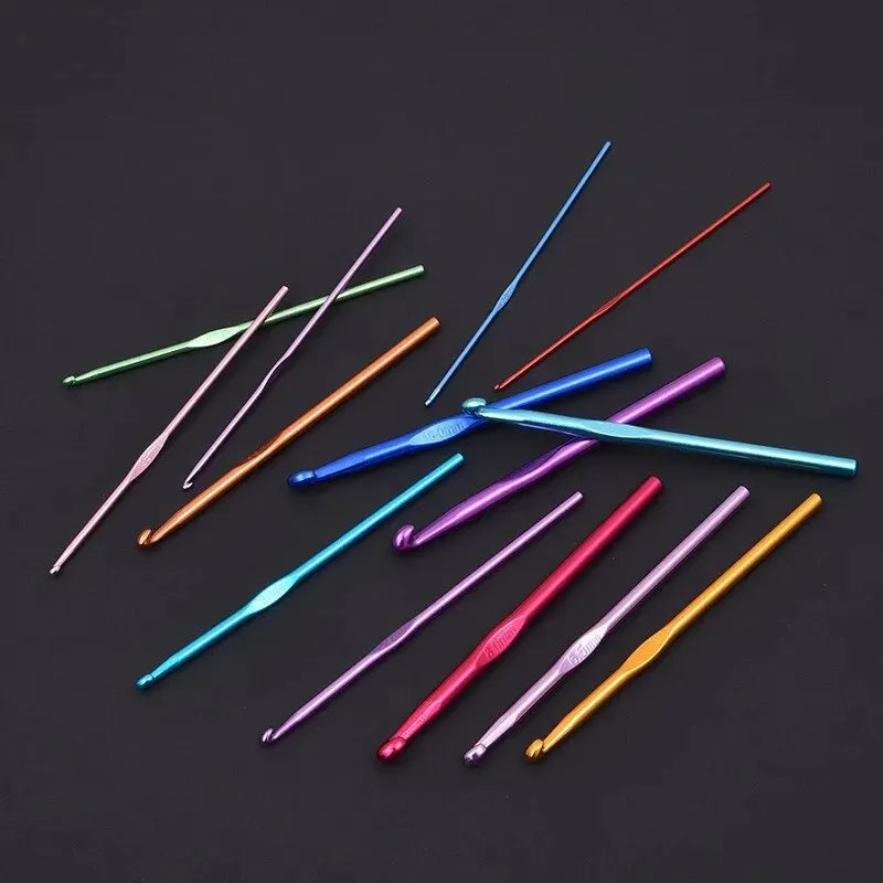 14Pc Colorful Aluminum Crochet Hook Set Knitting Needles for Yarn Crafts