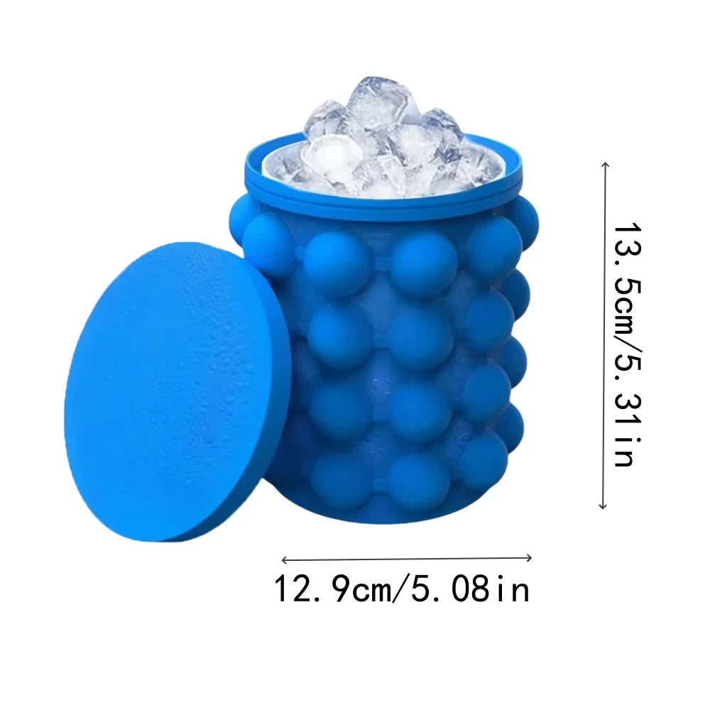 2-in-1 Silicone Ice Cube Mold and Portable Ice Bucket for Drinks