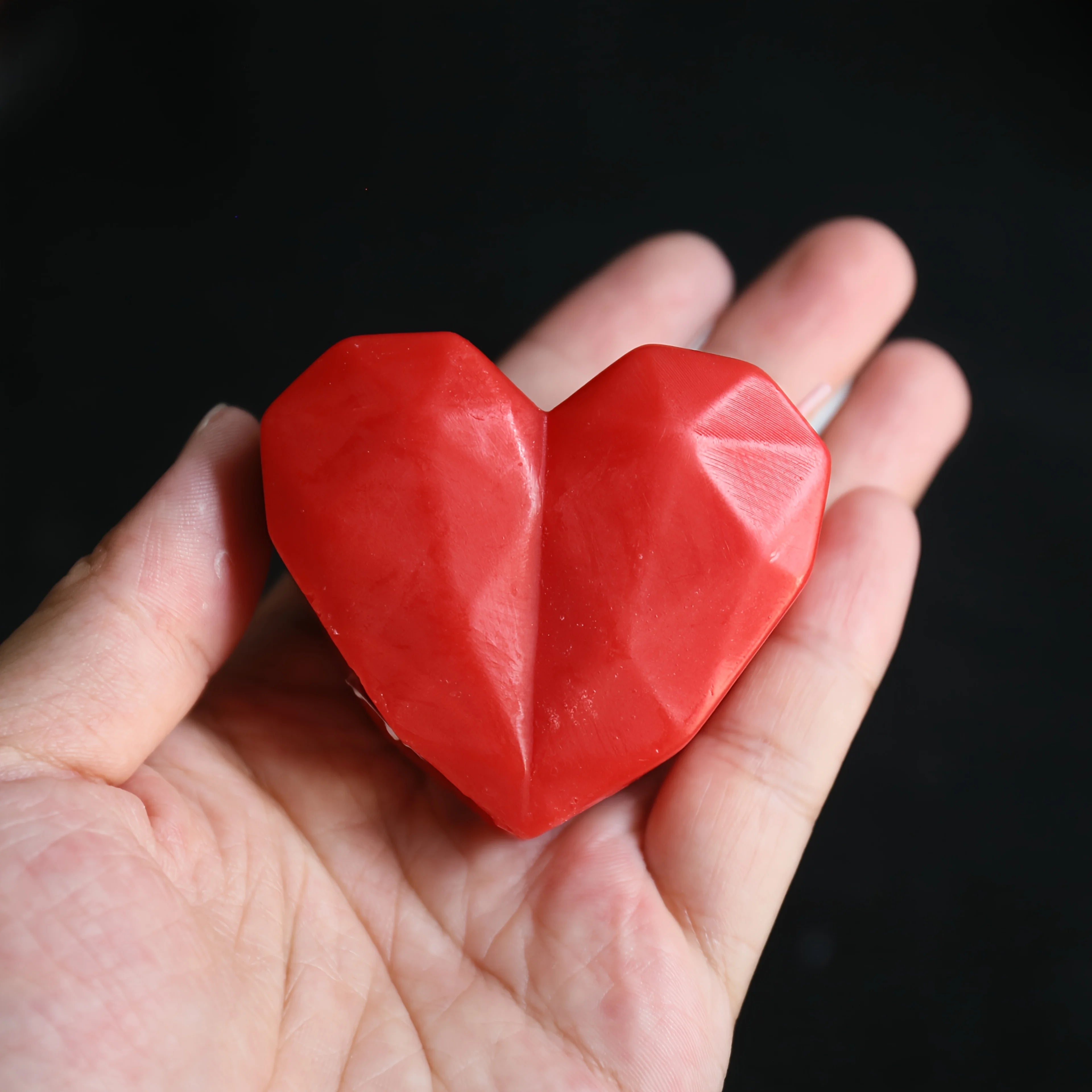 2pc Heart Shaped Scented Aromatherapy Candles Romantic Valentine Gift - 4