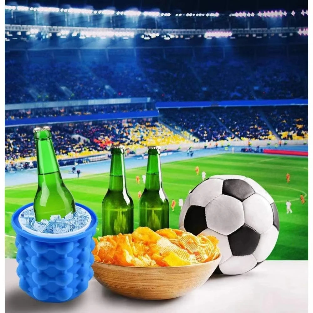 2-in-1 Silicone Ice Cube Mold and Portable Ice Bucket for Drinks