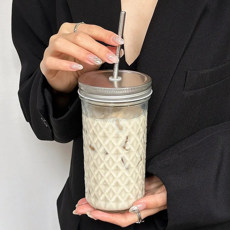 650ml Glass Coffee Cup with Straw and Lid Transparent Iced Drink Mug
