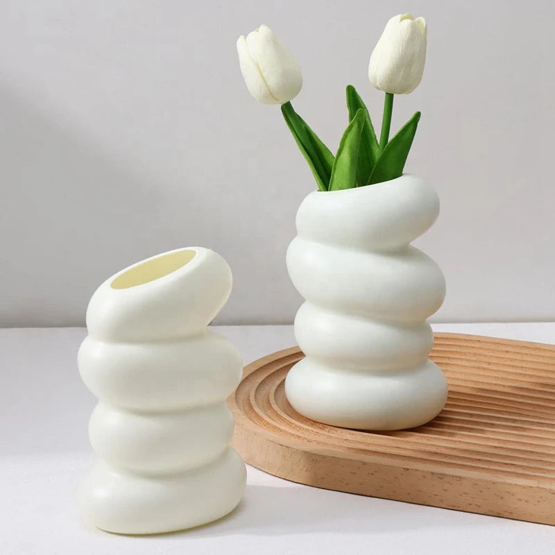 Modern Nordic Spiral White Vase Minimalist Flower Arrangement Pot - 1