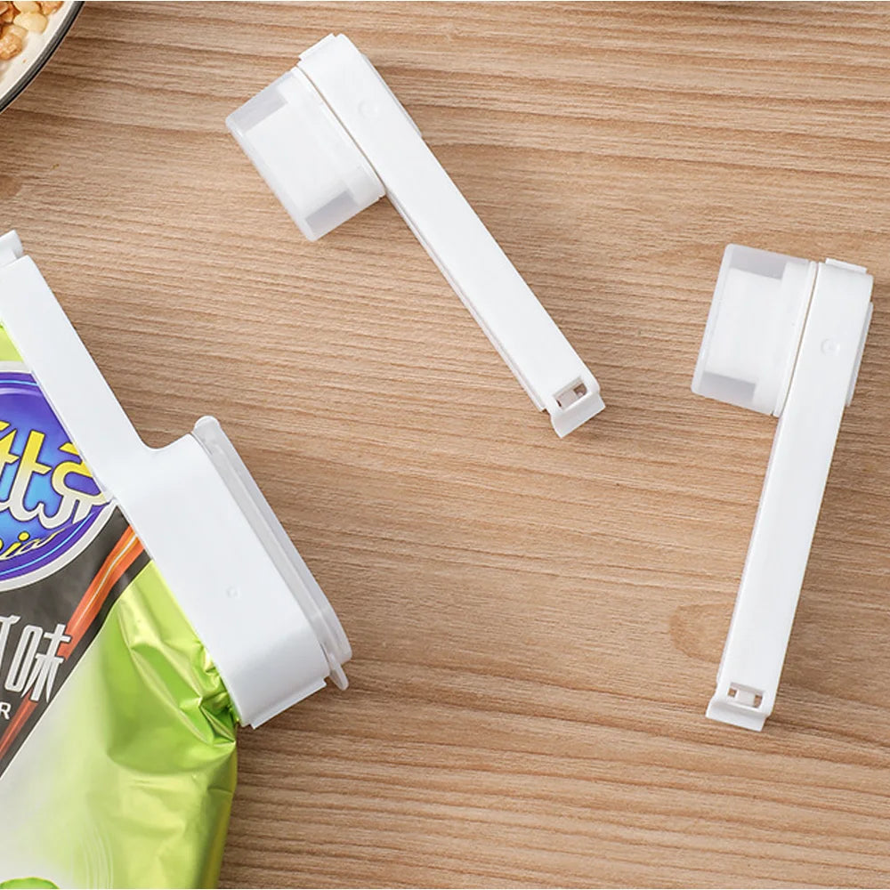 Food Bag Clips with Pouring Spout Sealing Preservation Sealer Tool - 14