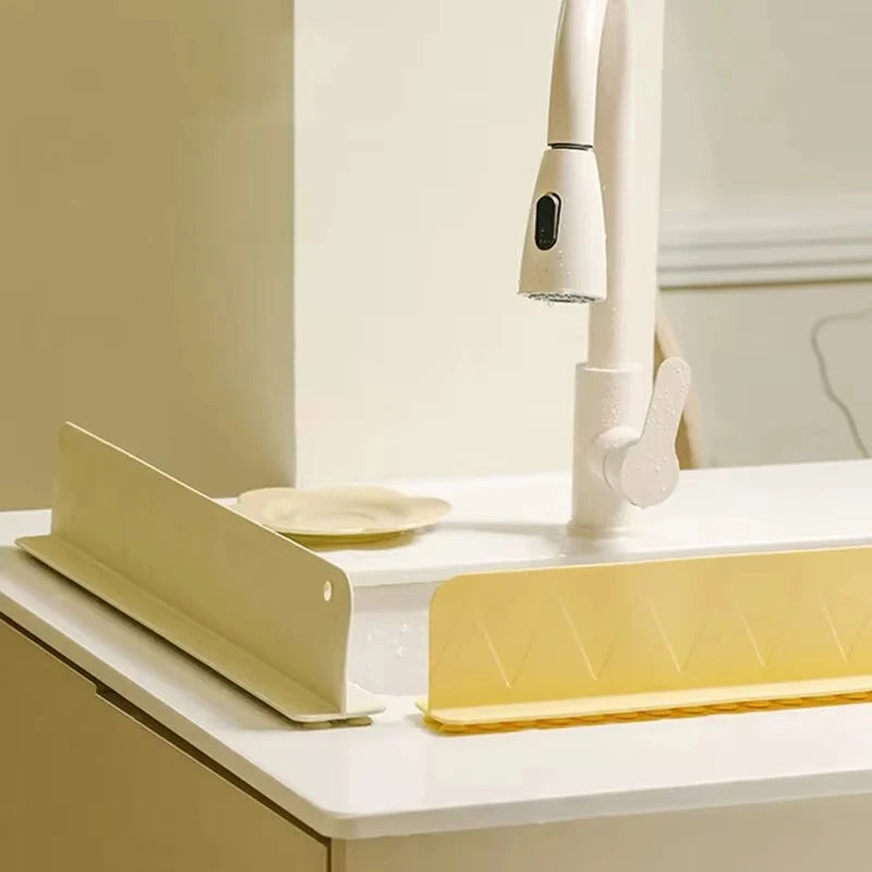 Silicone Sink Splash Guard Water Dam Kitchen Faucet Guard Protector