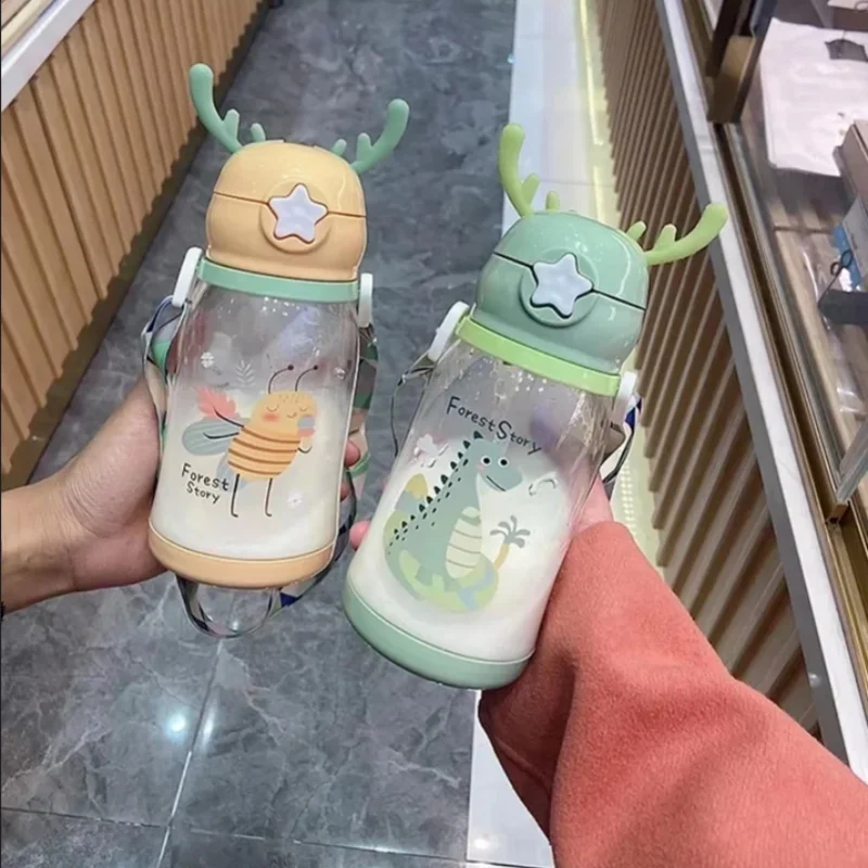 Kids Antler Straw Water Bottle Cute Cartoon Drinking Cup 600ml