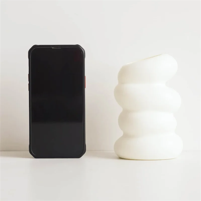 Modern Nordic Spiral White Vase Minimalist Flower Arrangement Pot