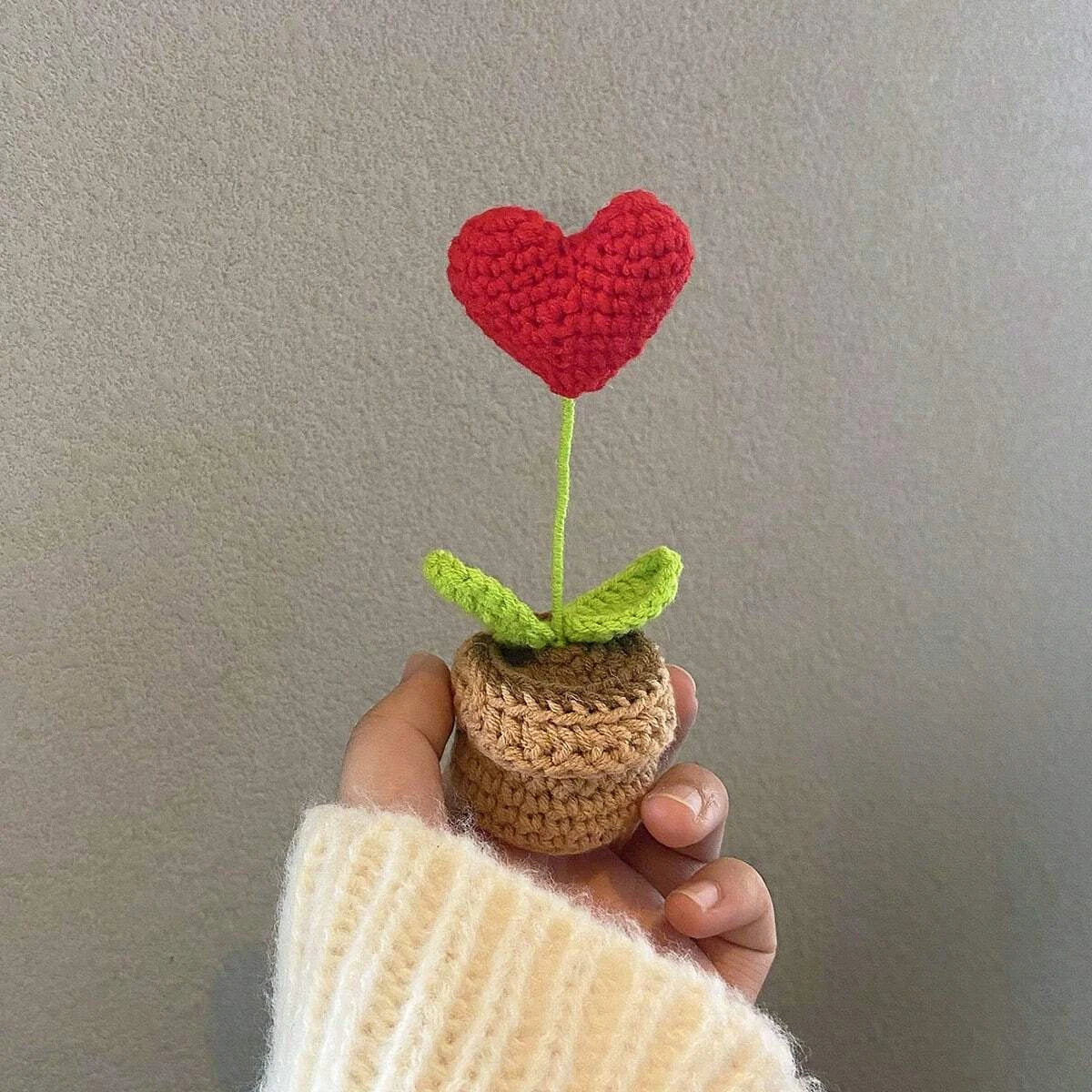 Handmade Knitted Heart Flower Pot Artificial Bonsai Desk Decoration Gift