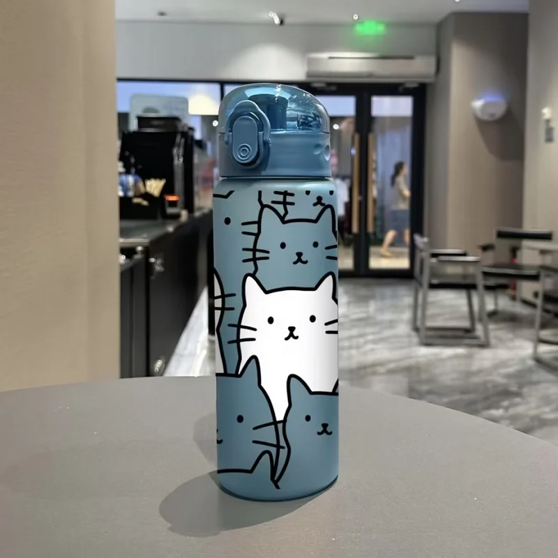Cute Cartoon Kitten 780ml Sports Water Bottle Frosted Portable Tumbler - 2