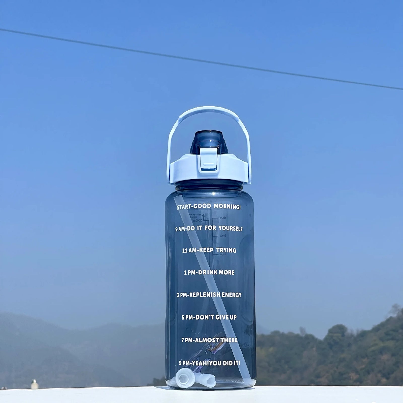 2L Large Sports Water Bottle Motivational Straw Jug Fitness Gym Cup
