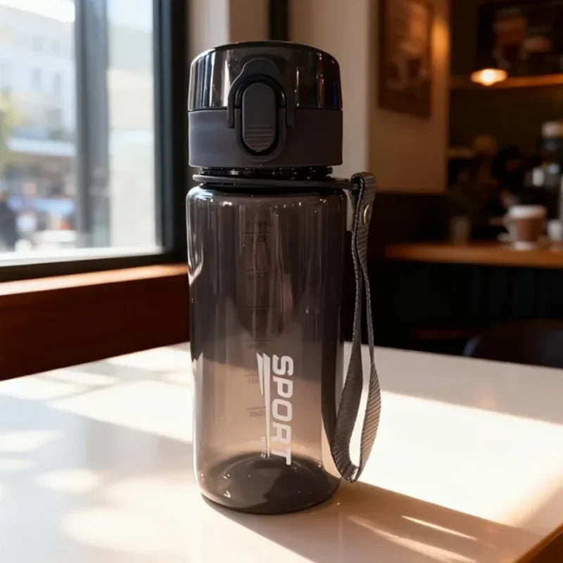 Leakproof Sports Water Bottle BPA Free Portable Gym Drinking Cup 560ml