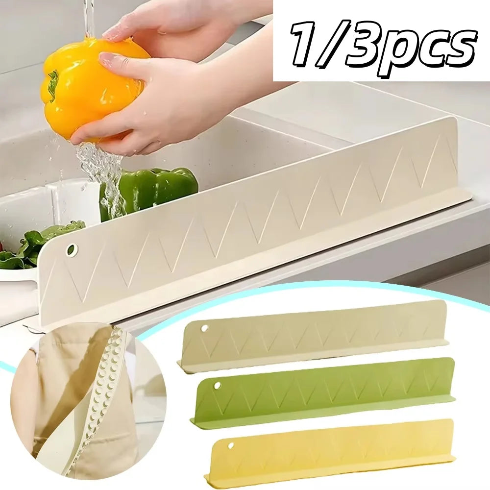 Silicone Sink Splash Guard Water Dam Kitchen Faucet Guard Protector - 1