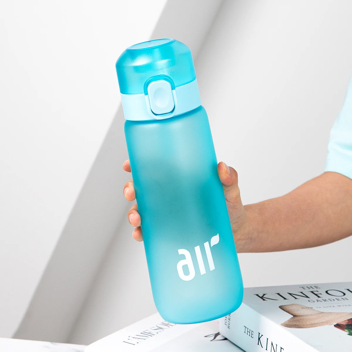 650ml Scented Air Water Bottle with Flavor Pods Leakproof Sports Cup