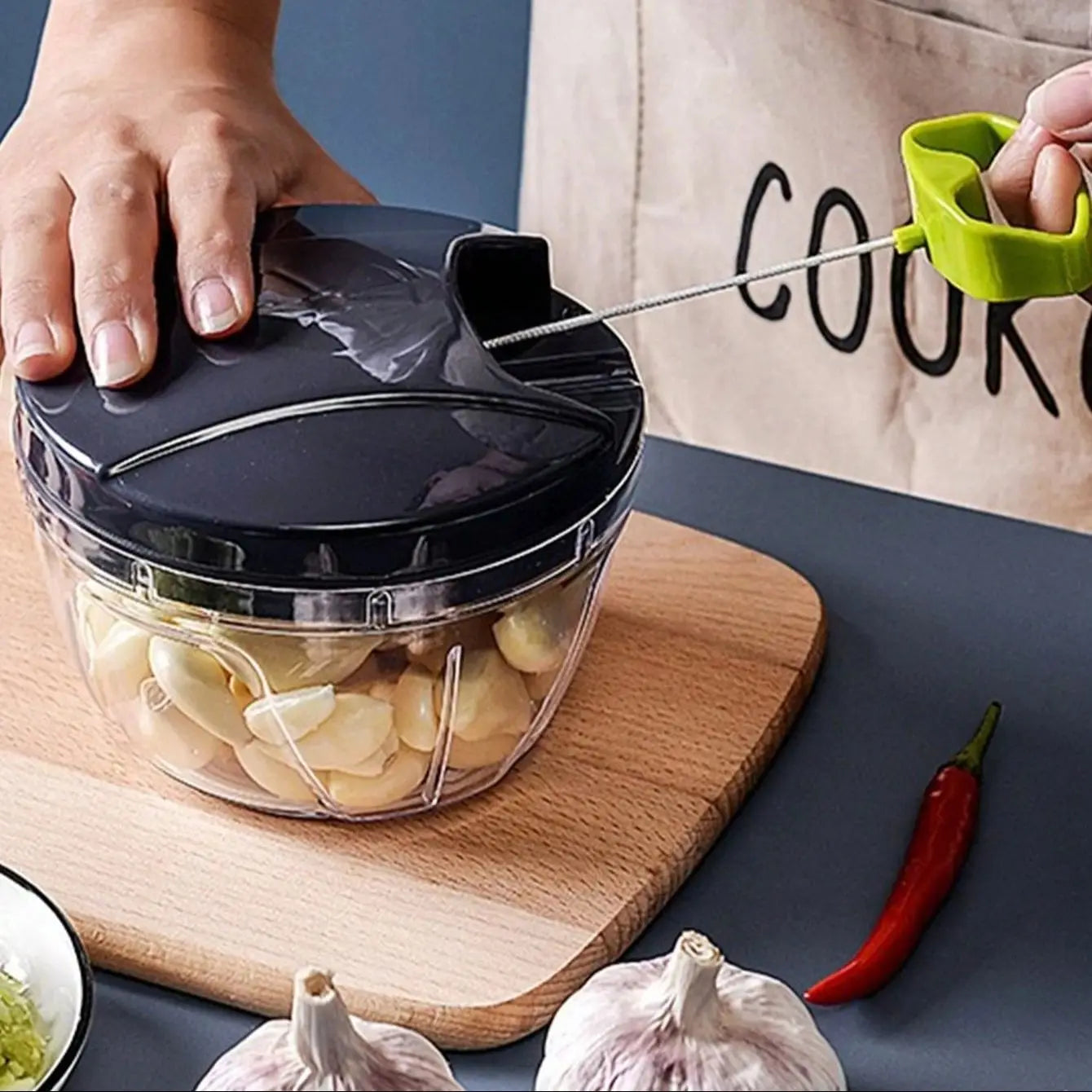 Manual Food Chopper Hand Pull Vegetable Mincer and Meat Blender - 2