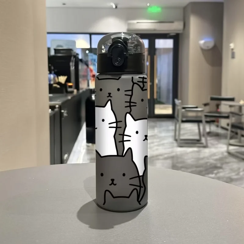 Cute Cartoon Kitten 780ml Sports Water Bottle Frosted Portable Tumbler