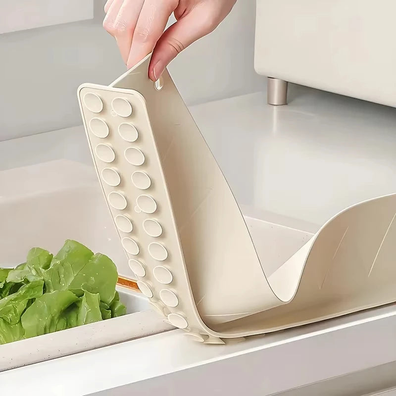 Silicone Sink Splash Guard Water Dam Kitchen Faucet Guard Protector - 3