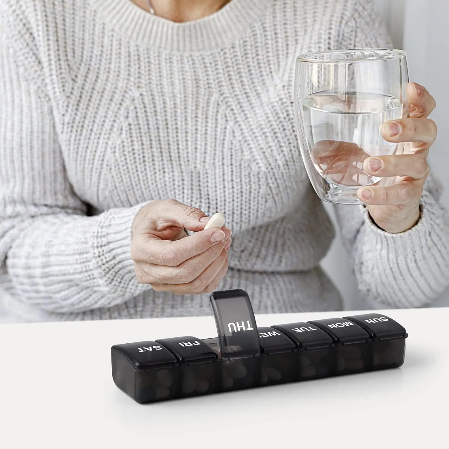 7 Day Weekly Pill Organizer Tablet Medicine Storage Case 2 Pack - 4