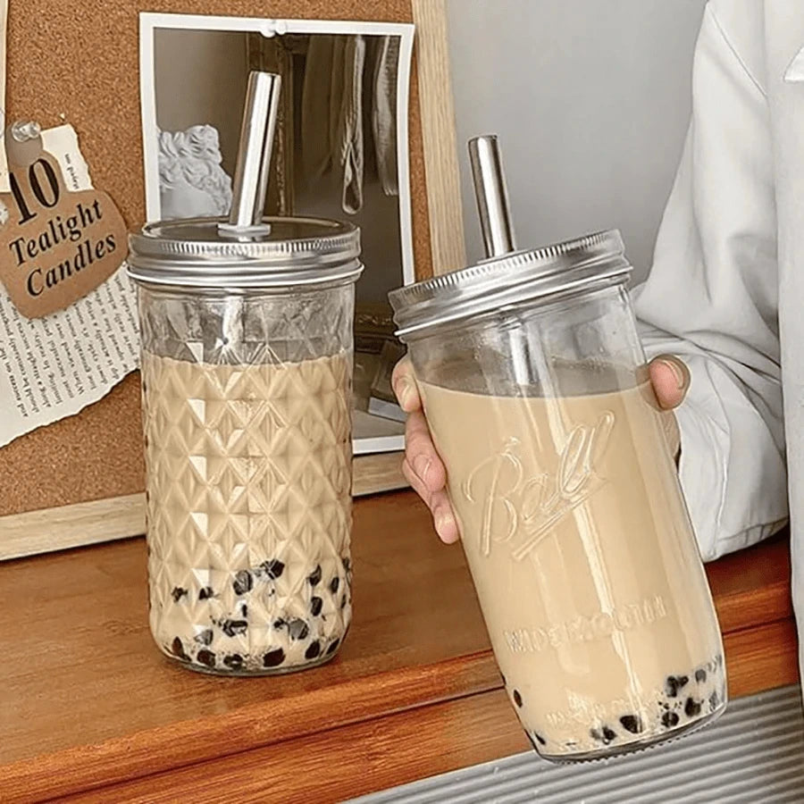 650ml Glass Coffee Cup with Straw and Lid Transparent Iced Drink Mug - 2