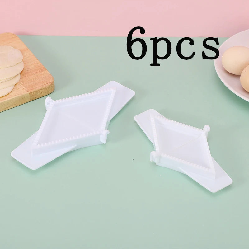 Triangular Dumpling Maker Set Kitchen DIY Dough Press Mold 2 Pack