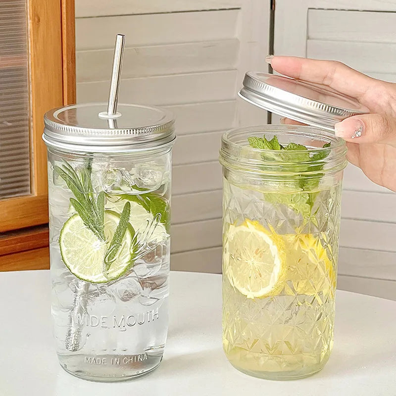 650ml Glass Coffee Cup with Straw and Lid Transparent Iced Drink Mug