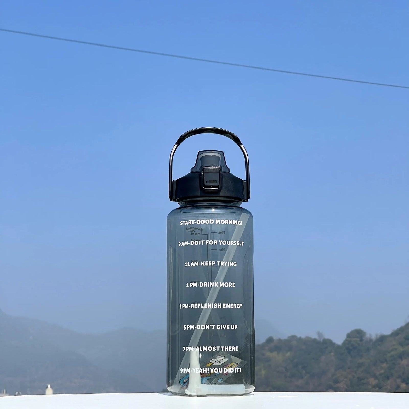 2L Large Sports Water Bottle Motivational Straw Jug Fitness Gym Cup