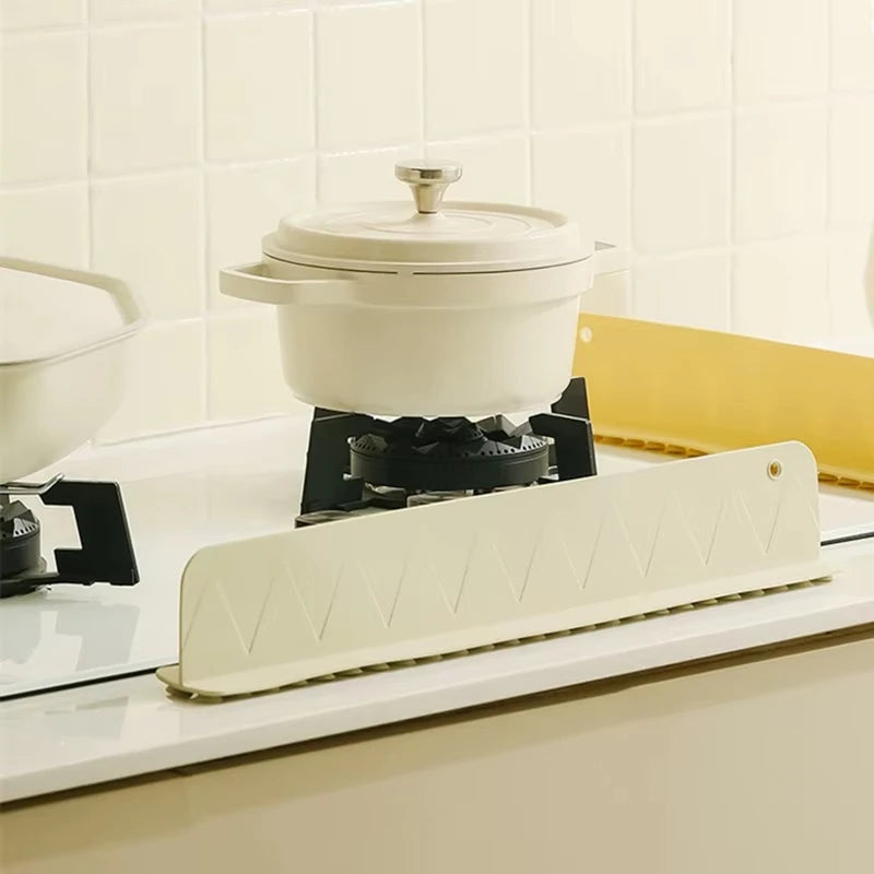Silicone Sink Splash Guard Water Dam Kitchen Faucet Guard Protector - 11